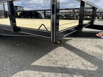 New 2025 Blazer 77"X16' Utility Trailer