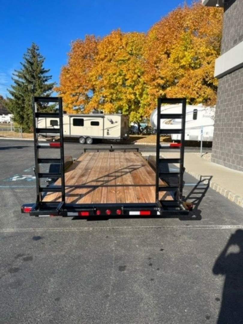 New 2024 PJ Trailers 6" Channel Equipment (CD) 20'