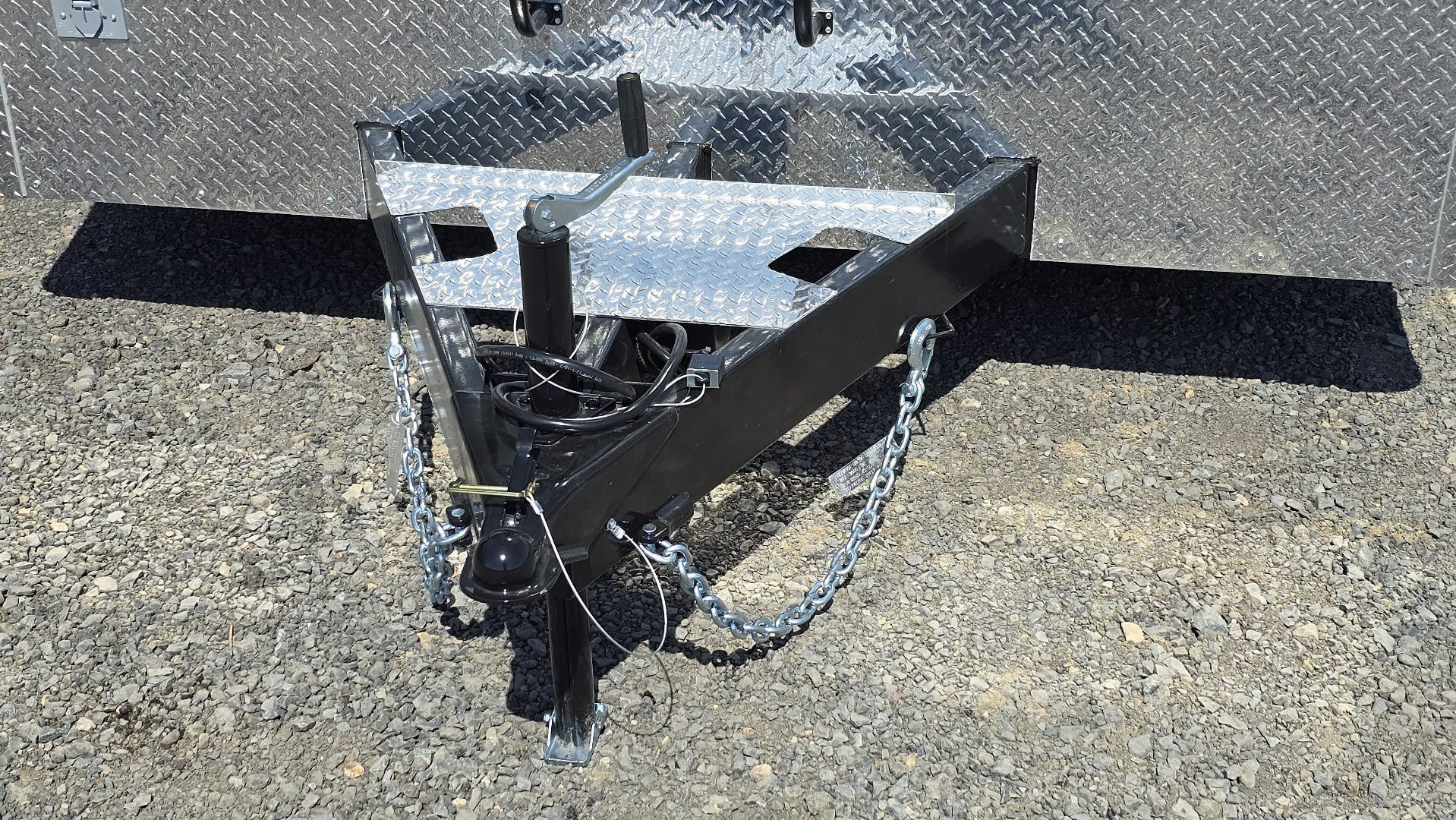 New Car Mate Trailers Contractor / 9990 GVWR / 8.5'x18'