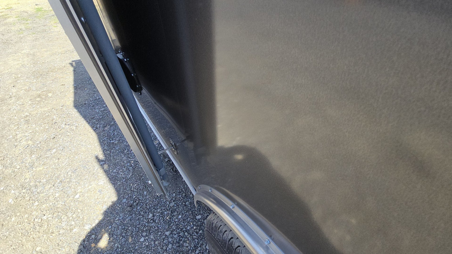 New Car Mate Trailers Contractor / 9990 GVWR / 8.5'x18'