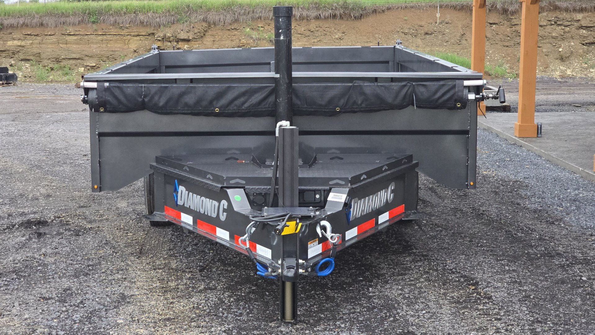 New Diamond C Trailers Deckover Dump Trailer / 14,9k GVWR / 96"x14'