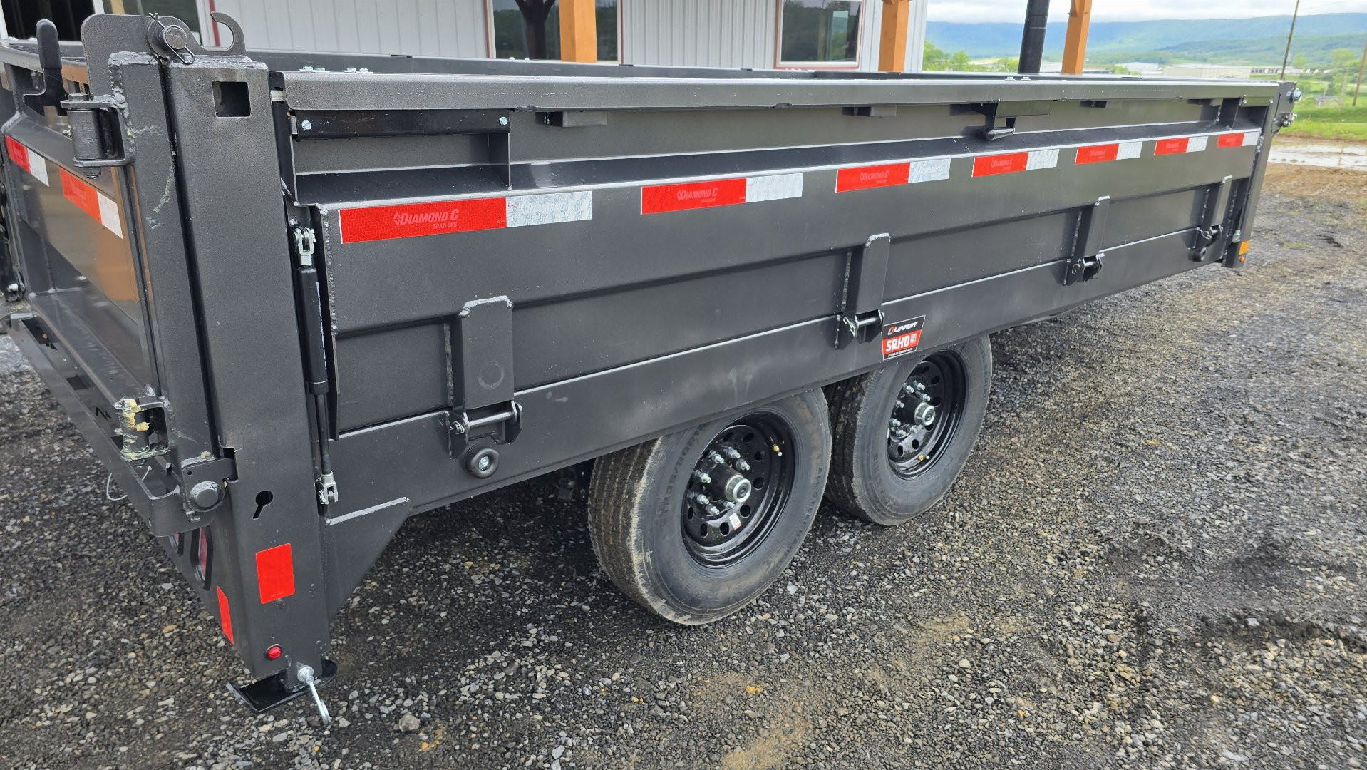 New Diamond C Trailers Deckover Dump Trailer / 14,9k GVWR / 96"x14'