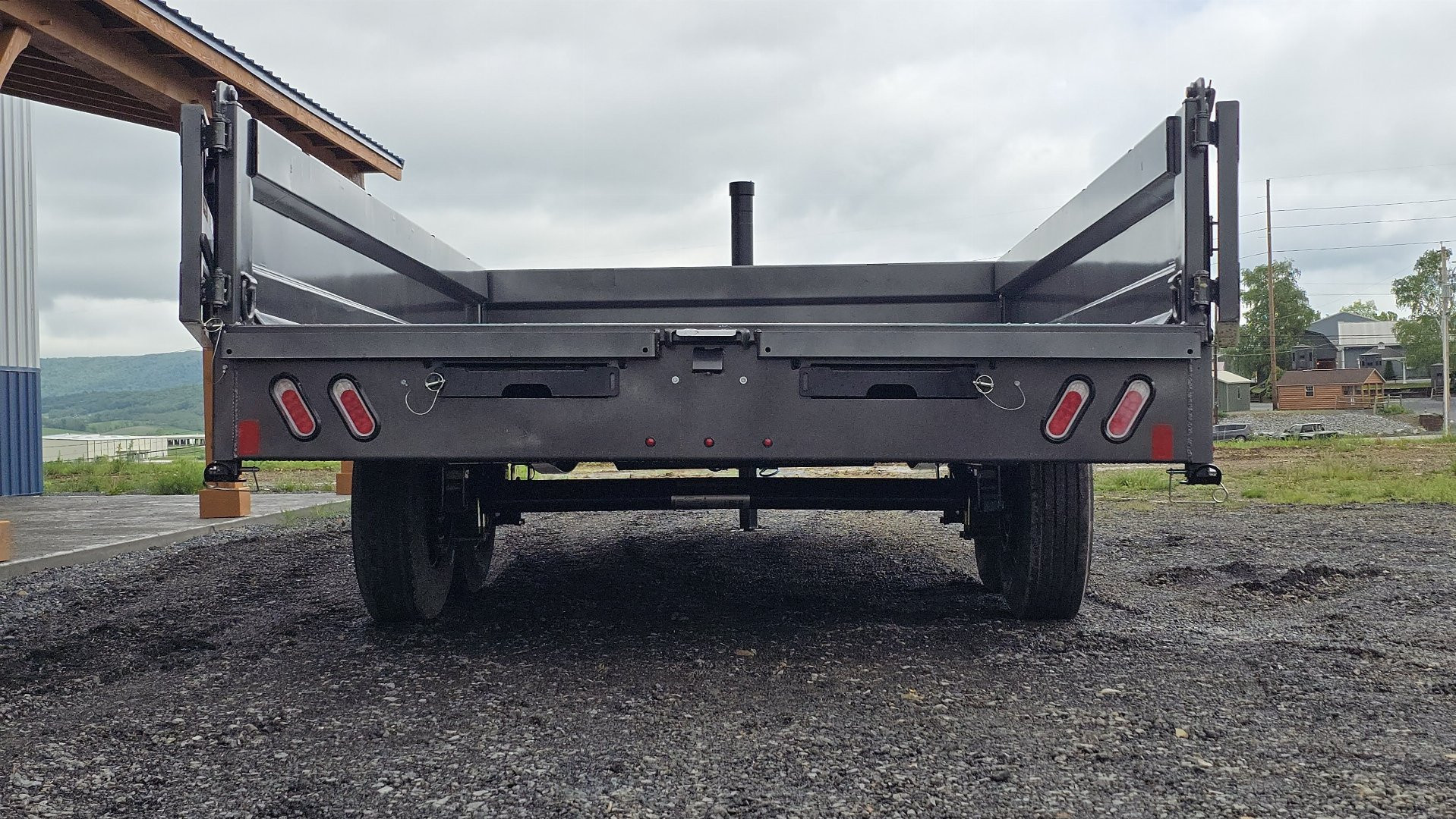 New Diamond C Trailers Deckover Dump Trailer / 14,9k GVWR / 96"x14'