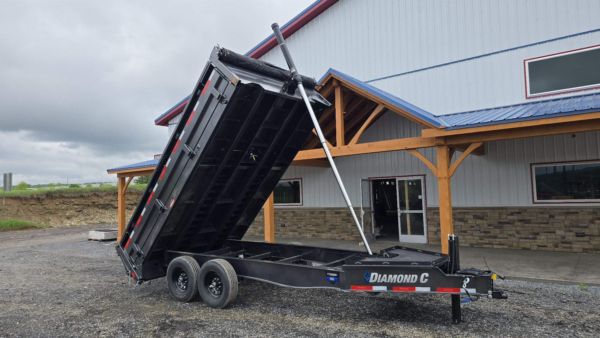 New Diamond C Trailers Deckover Dump Trailer / 14,9k GVWR / 96"x14'