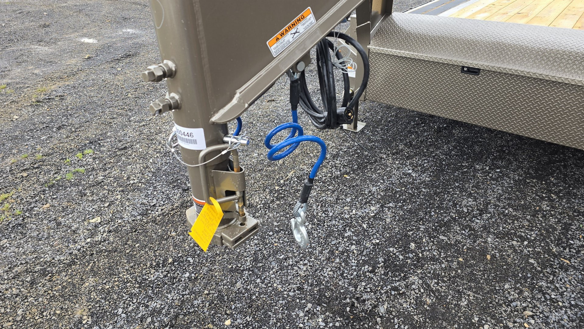 New Diamond C Equip Trailer /18K GVWR / 102"x30'