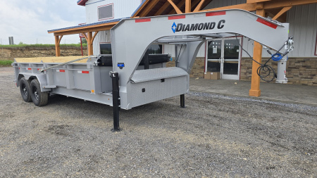 New Diamond C GN Dump Trailer / 14.9K GVWR / 82"x16'