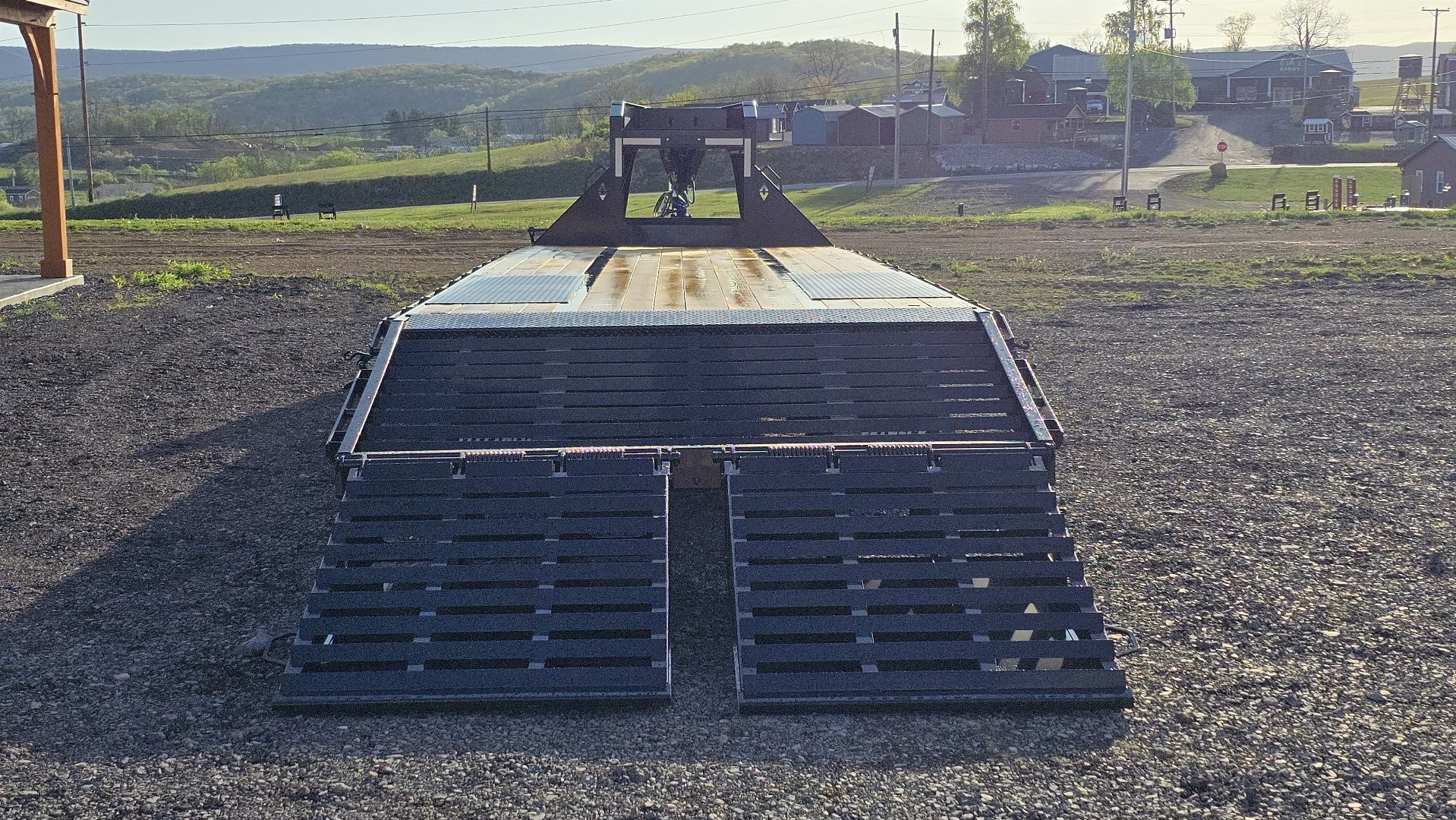 New Diamond C Equip. Trailer /25K GVWR / 102"x30'