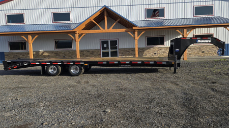 New Diamond C Equip. Trailer /25K GVWR / 102 x30'