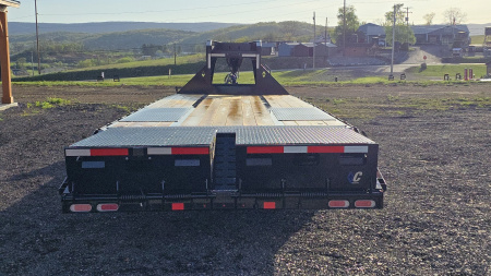 New Diamond C Equip. Trailer /25K GVWR / 102"x30'