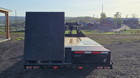 New Diamond C Equip. Trailer /25K GVWR / 102"x30'