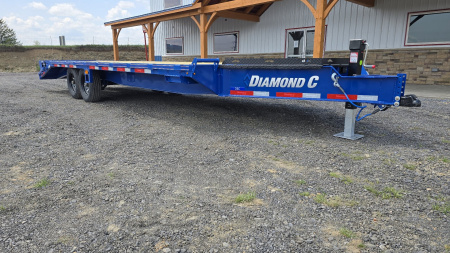 New Diamond C Equip. Trailer / 14.9K GVWR / 102"x24'