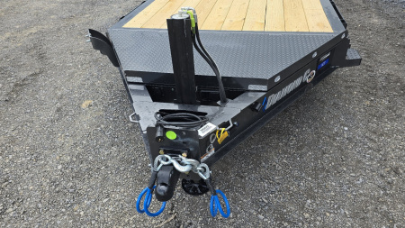 New Diamond C Tilt Trailer / 20K GVWR / 82"x22'