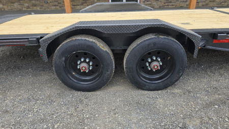New Diamond C Tilt Trailer / 20K GVWR / 82"x22'