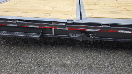 New Diamond C Tilt Trailer / 20K GVWR / 82"x22'
