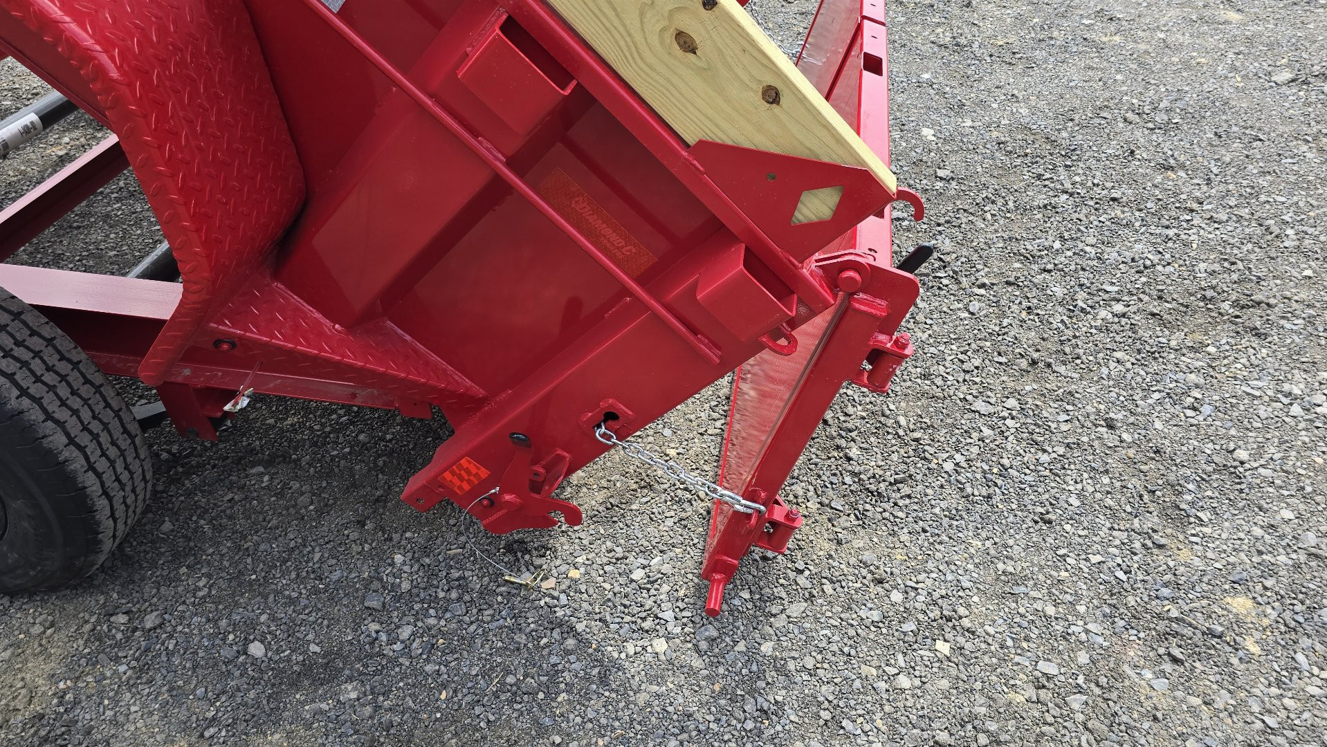 New Diamond C Trailers Dump Trailer /9.8K GVWR / 77"x12' / Tarp Kit