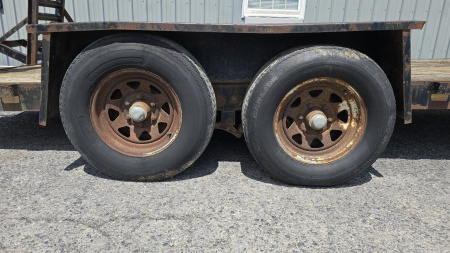 Used USED! - 1994 Pequea Trailers Equipment Trailer / 10,000 GVWR / 82"x18'