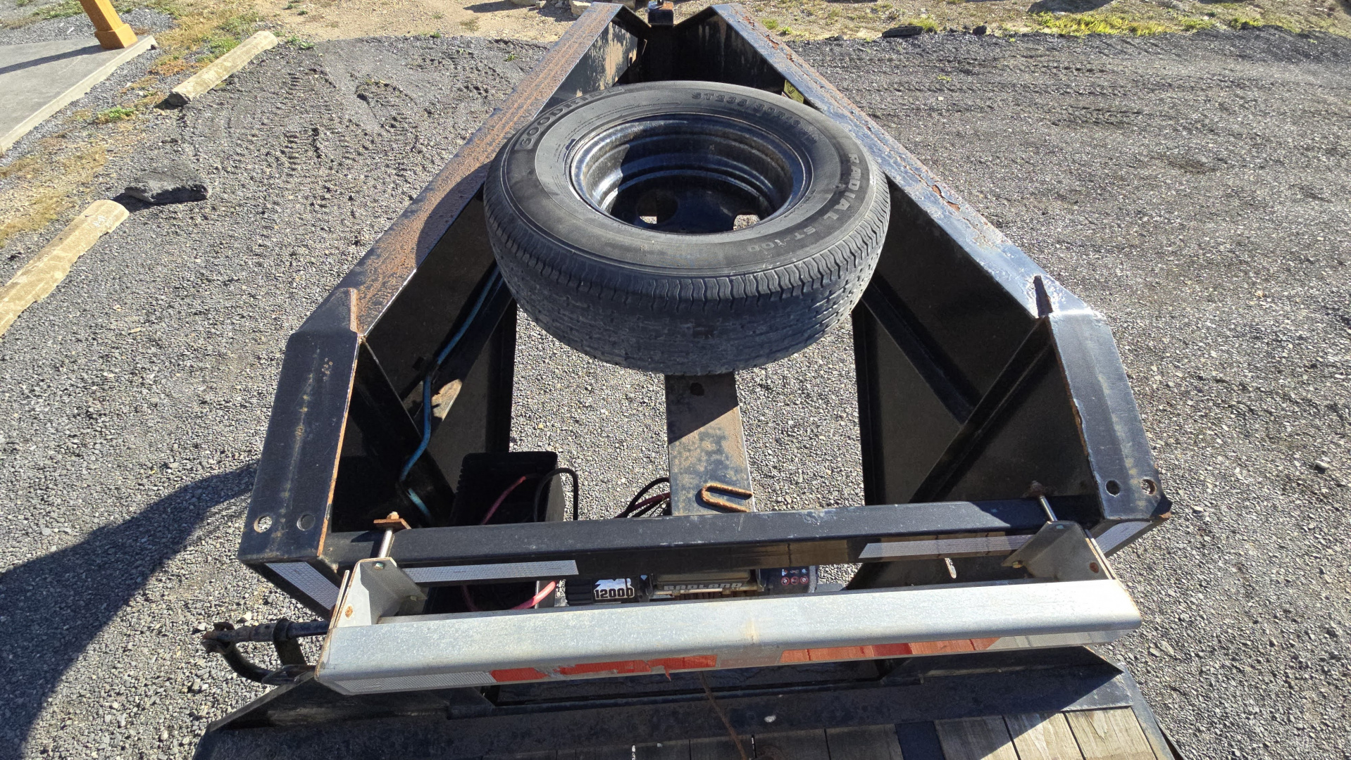 Used 2022 Big Tex Gooneneck Trailer / 23,900 GVWR / 33'