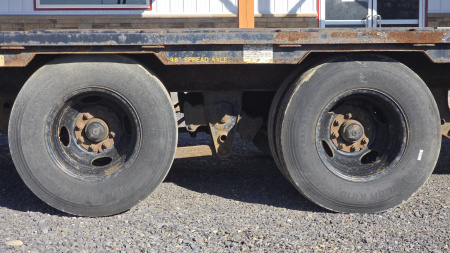 Used 2022 Big Tex Gooneneck Trailer / 23,900 GVWR / 33'