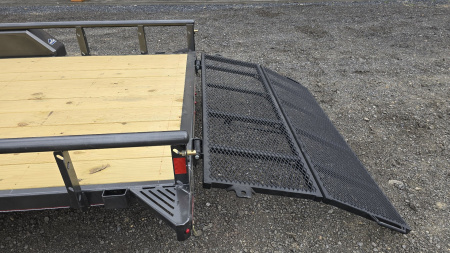 New Diamond C Utility Trailer / 2.9K GVWR / 77"x14'