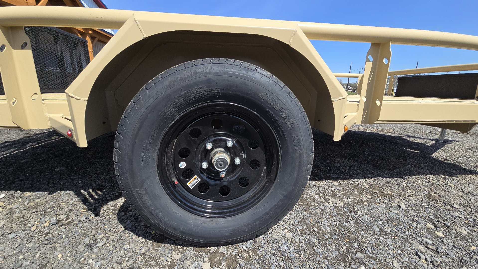 New Diamond C Utility Trailer / 2.9K GVWR / 77"x12'