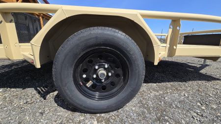 New Diamond C Utility Trailer / 2.9K GVWR / 77"x12'