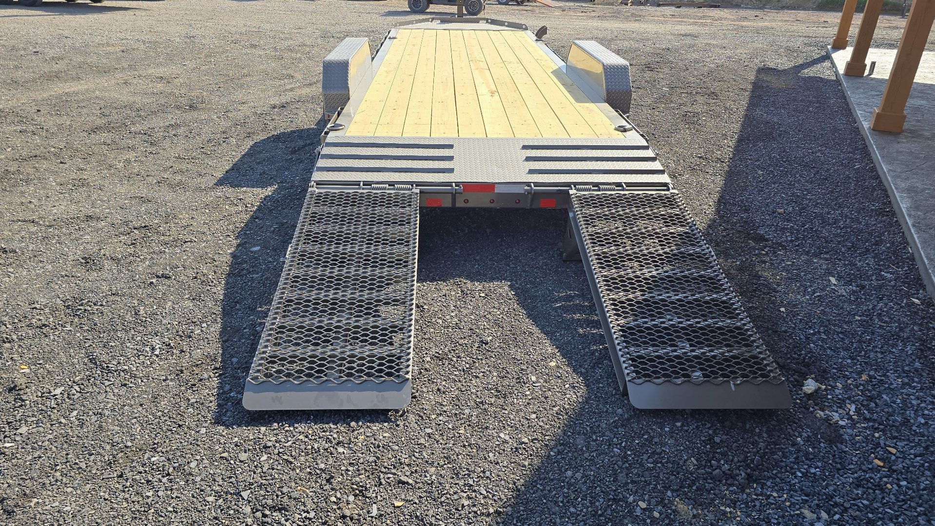 New Diamond C Equipment Trailer / 14.9K GVWR / 82"x22' /Max Ramps