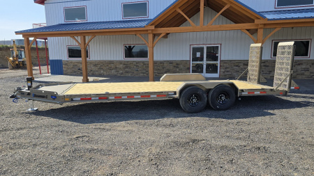 New Diamond C Equipment Trailer / 14.9K GVWR / 82"x22' /Max Ramps