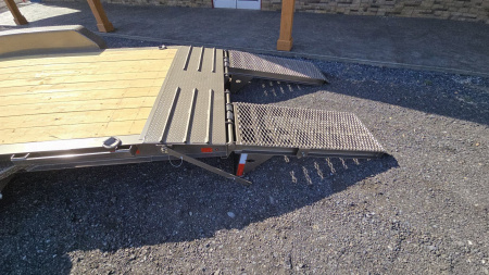New Diamond C Equipment Trailer / 14.9K GVWR / 82"x22' /Max Ramps