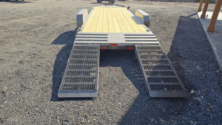 New Diamond C Equipment Trailer / 14.9K GVWR / 82"x22' /Max Ramps