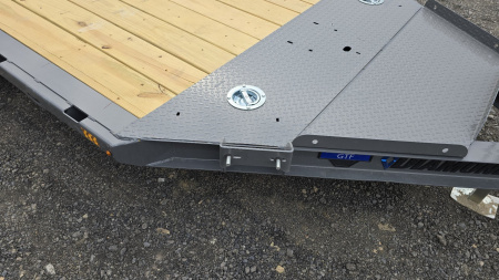 New Diamond C Car Trailer 9.8K GVWR / 83"x20' / Spare Tire Mount