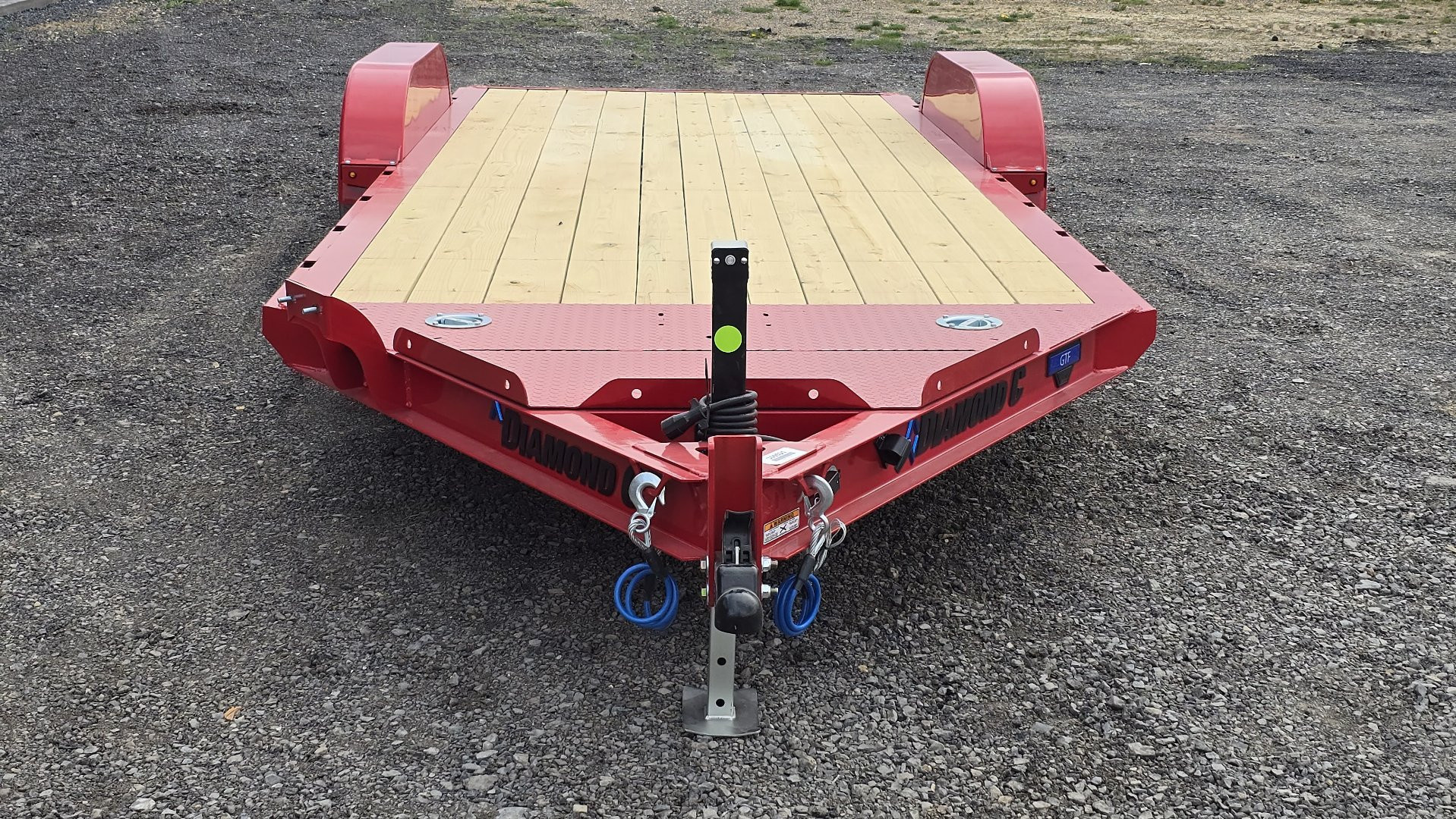 New Diamond C Car Trailer 9.8K GVWR / 83"x18' / Spare Tire Mount