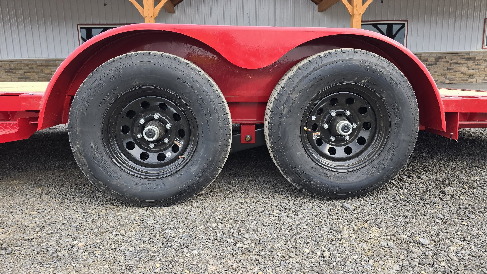 New Diamond C Car Trailer 9.8K GVWR / 83"x18' / Spare Tire Mount