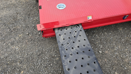 New Diamond C Car Trailer 9.8K GVWR / 83"x18' / Spare Tire Mount