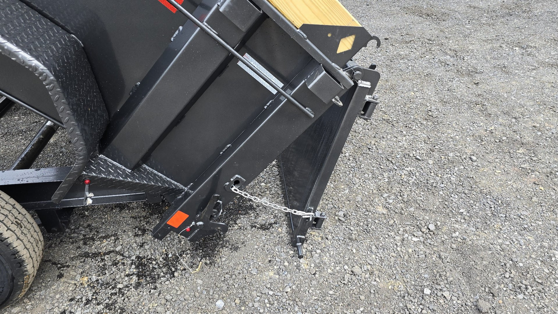 New Diamond C Trailers Dump Trailer /9.8K GVWR / 77"x12' / Tarp Kit