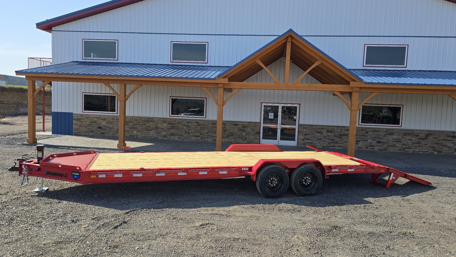 New Diamond C Equip Trailer / 18K GVWR / 82"x24'
