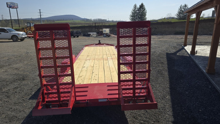 New Diamond C Equip Trailer / 18K GVWR / 82"x24'
