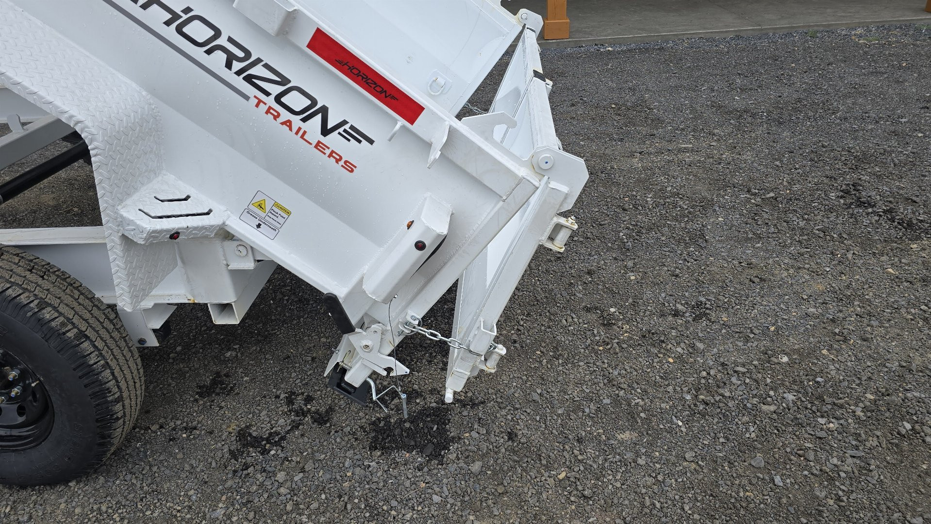 New Horizon Dump Trailer / 80"x14' / 14K GVWR / Ramps / Tarp Kit