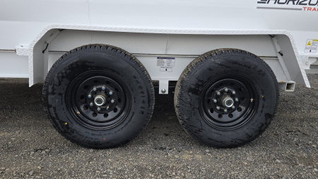 New Horizon Dump Trailer / 80"x14' / 14K GVWR / Ramps / Tarp Kit