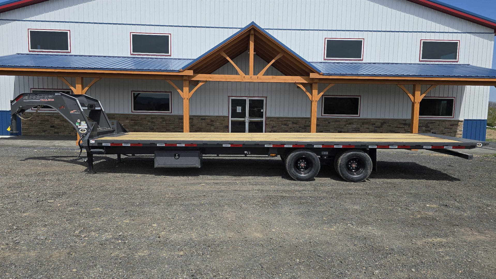 New Horizon Deckover Full Tilt / 25K / 102"x32'