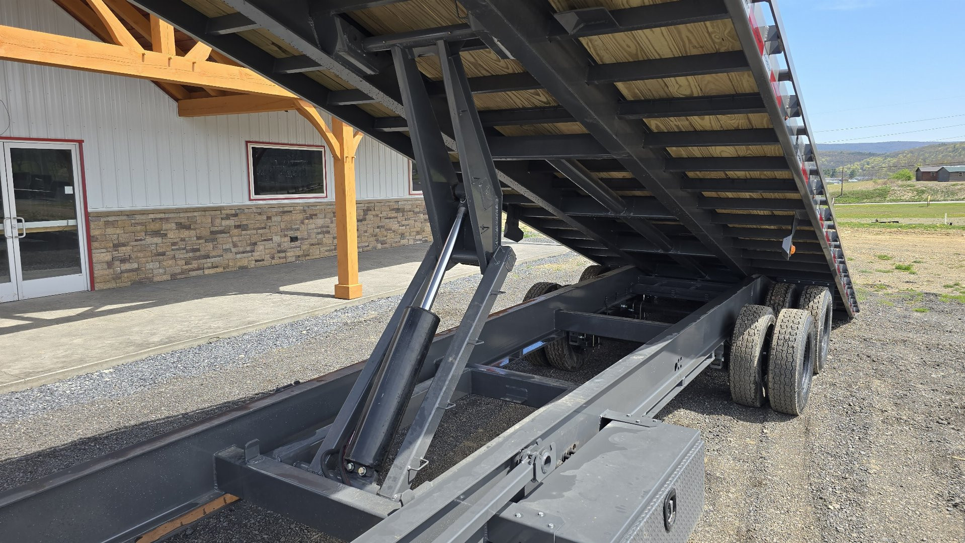 New Horizon Deckover Full Tilt / 25K / 102"x32'