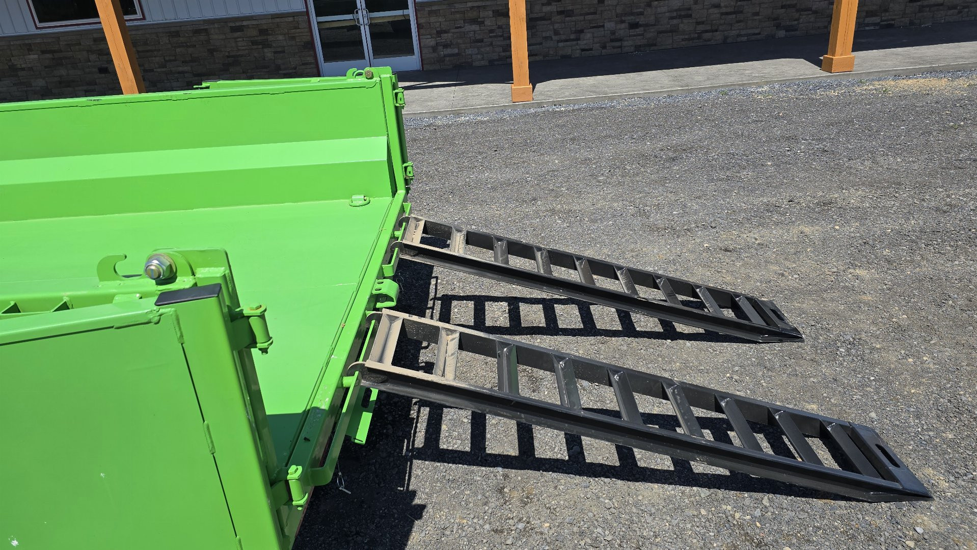 New Dura-Haul Dump Trailer / 14K / 7'x16'