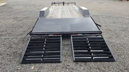 New Delco Equipment Trailer / 14K GVWR / 102"x22'