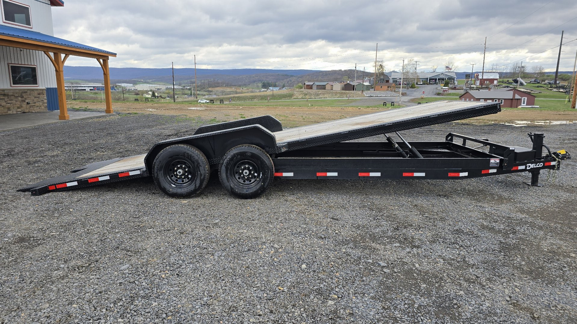 New Delco Tilt Deck Trailer / 14K GVWR / 83"x22'