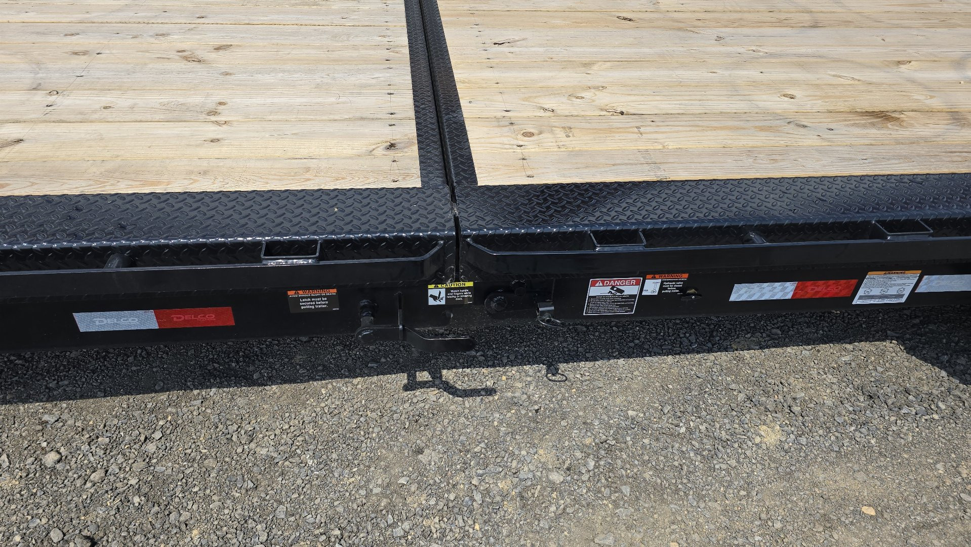New Delco Tilt Deck Trailer / 14K GVWR / 83"x22'