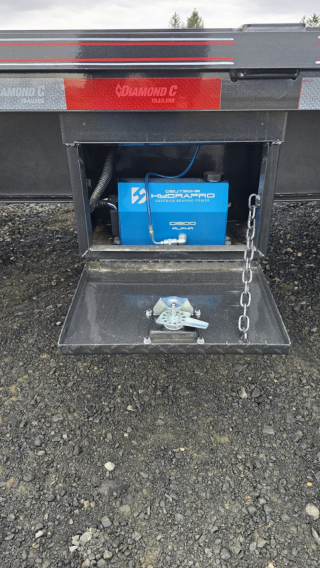 Used 2023 Diamond C FMAX 207 Gooseneck Deckover / 15.5K GVWR / 35'