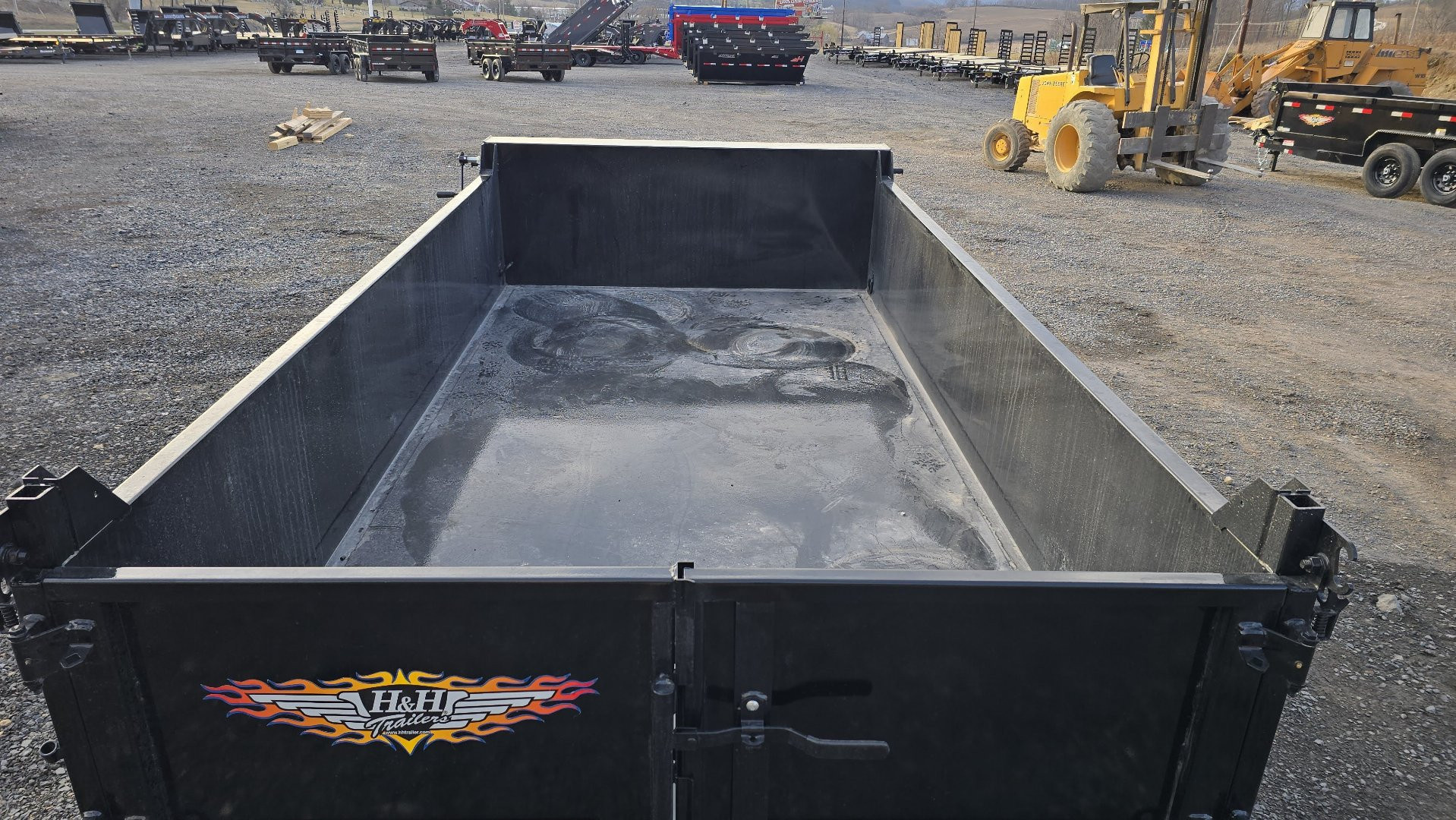 New 2025 H&H Utility Dump Trailer / 9.9K GVWR / 76"x10' / Tarp Kit