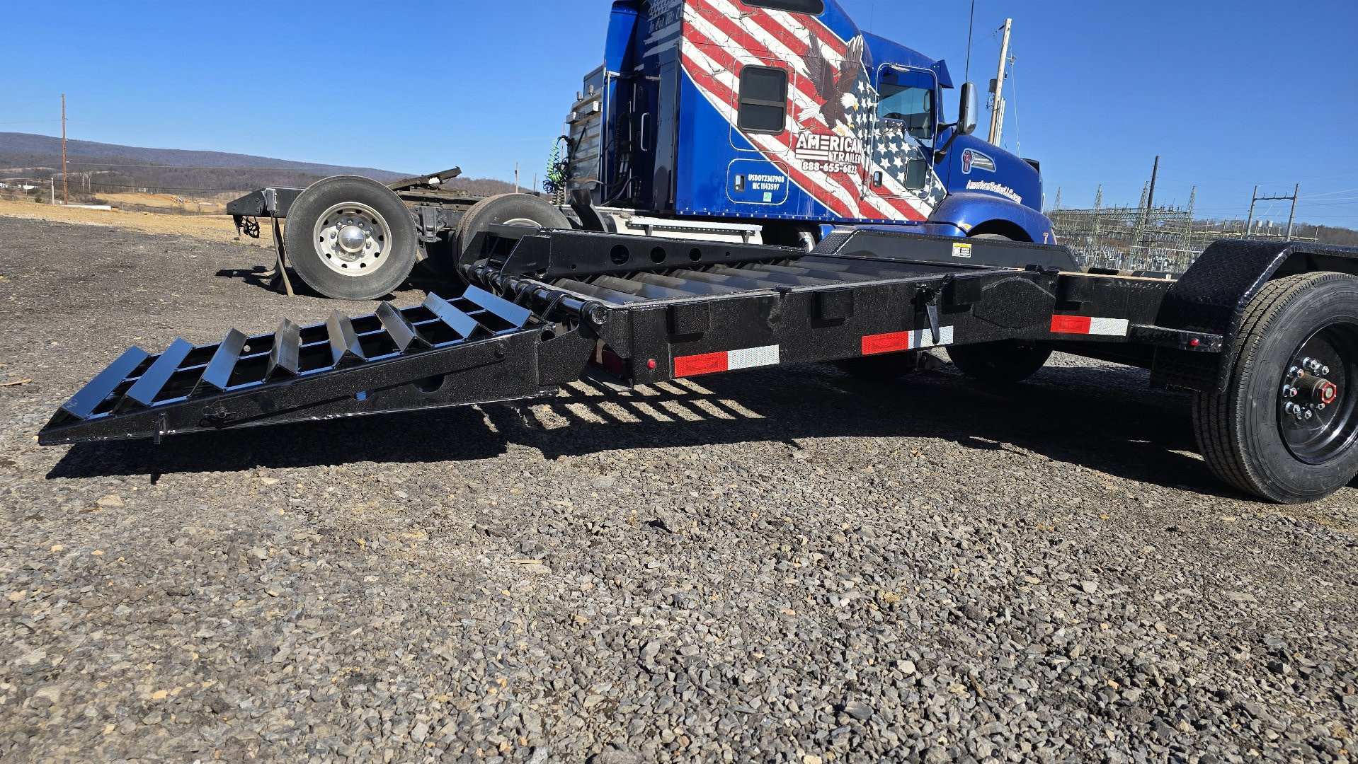 New H&H Deluxe Ramp Equip. Trailer / 16K GVWR / 82"x22'