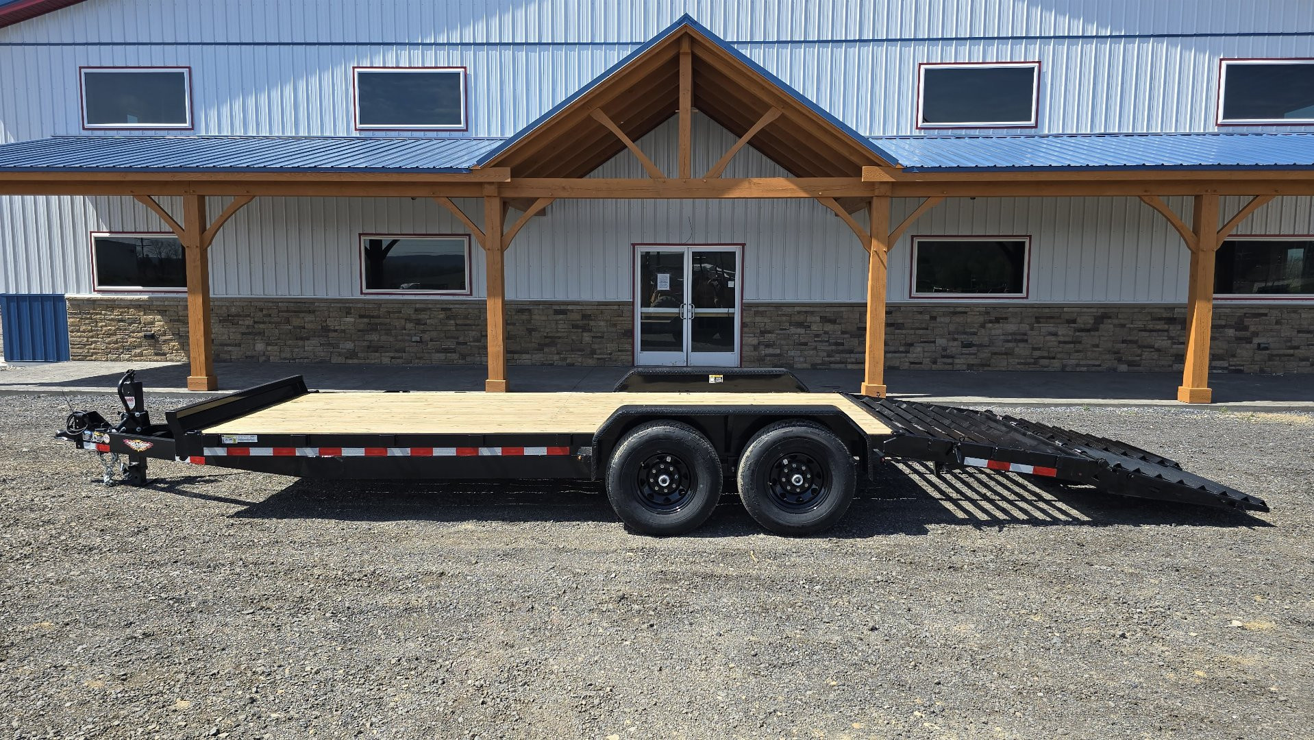 New H&H Deluxe Ramp Equip. Trailer / 14K GVWR / 82"x22' / Fold Over Ramps