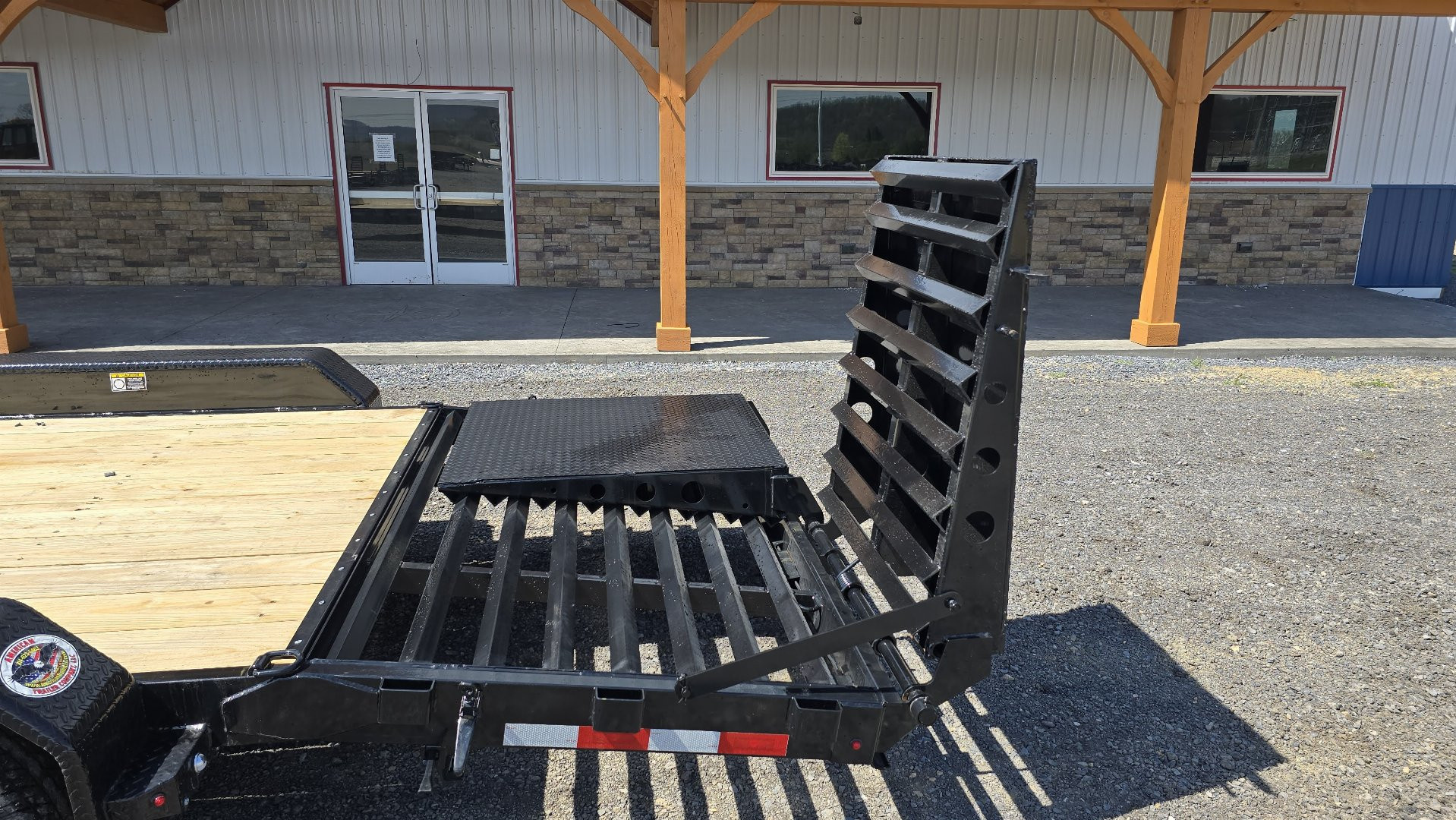 New H&H Deluxe Ramp Equip. Trailer / 14K GVWR / 82"x22' / Fold Over Ramps
