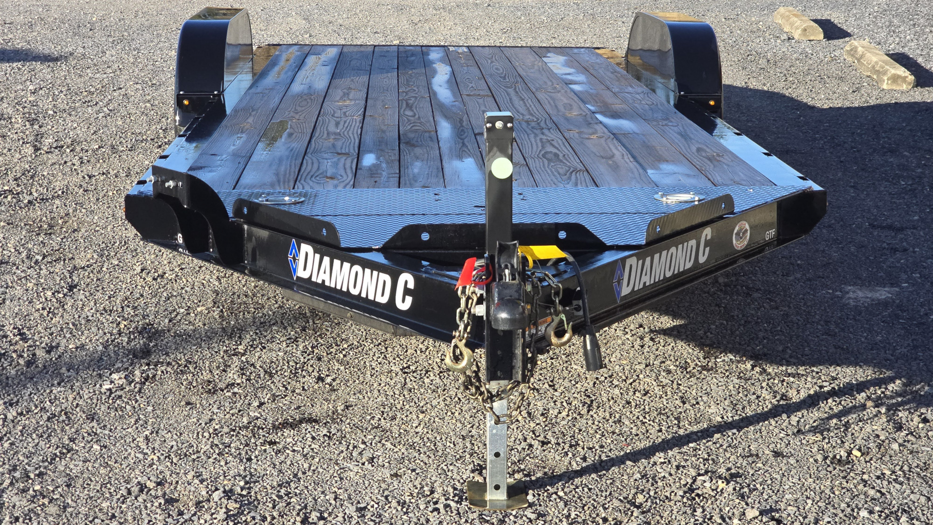 New 2024 Diamond C Car Trailer 9.8K GVWR / 83"x20' / Spare Tire Mount